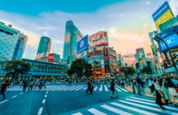 2020年第三季度，日本智能手机销量将恢复到疫情前的水平