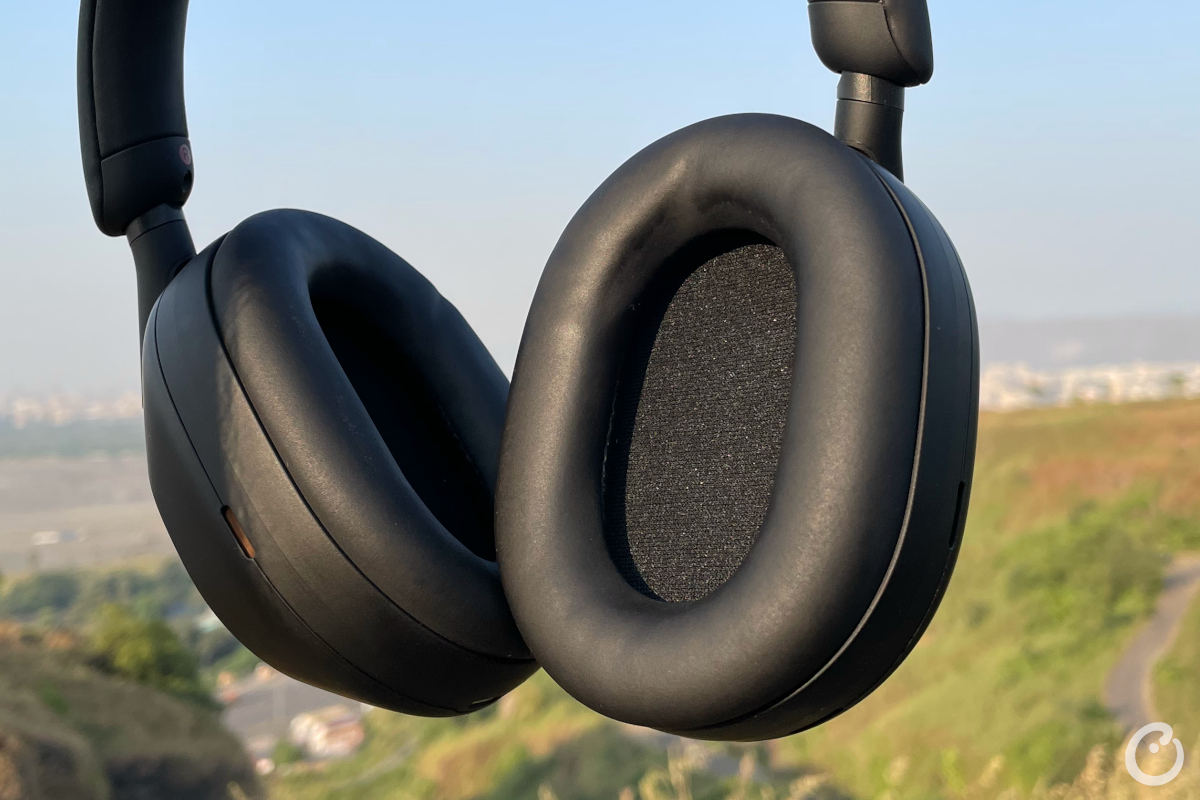 counterpoint sony wh-1000xm5 earcups design